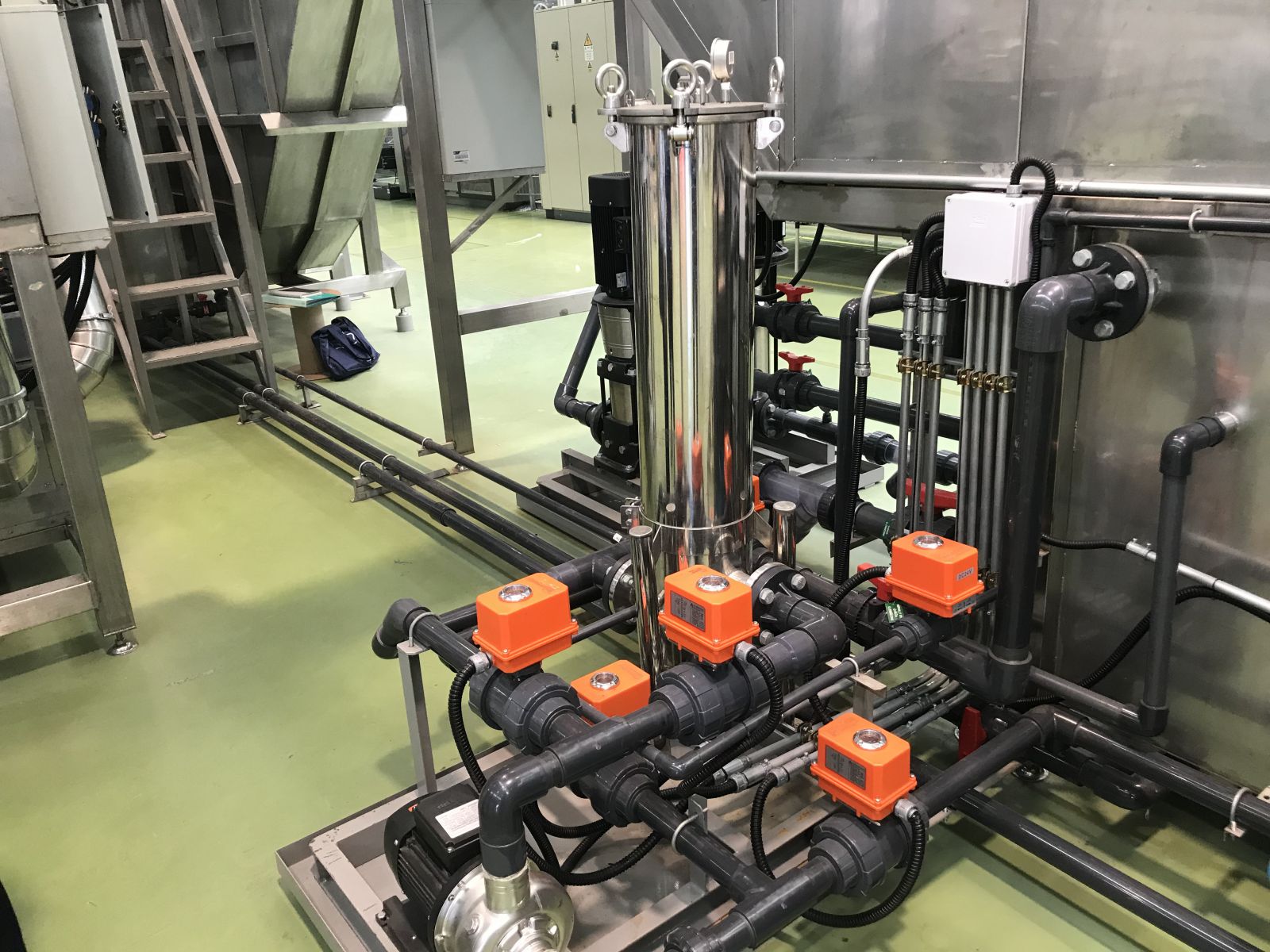 Filtering system for cleaning line C.I.Engineering